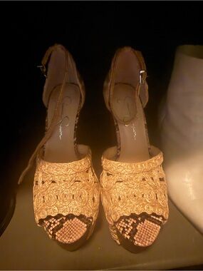 Jessica Simpson Woven Braided Tan Platform Sandals